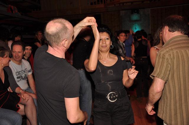 min 2011 02 20 station danse 085